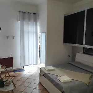 https://affittacamere-la-spezia.hotelitalianriviera.com