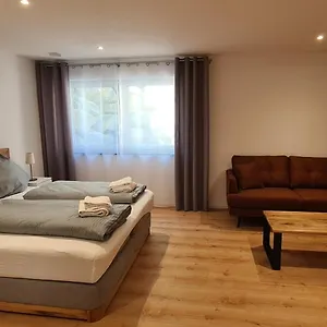  Apartment Noahs